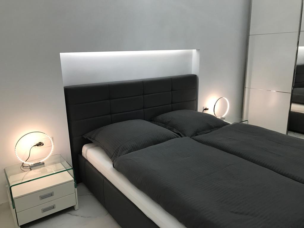 Laura Egnatia Apartament
